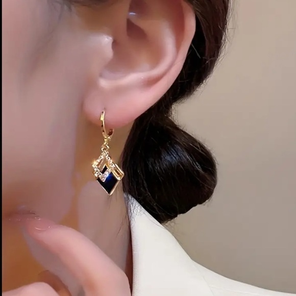 Jewelry - Boutique Item • Gold & Black ZirconDangle Earrings • Zinc Alloy